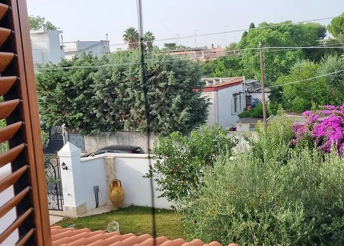 לינה וארוחת בוקר Guajira 4*